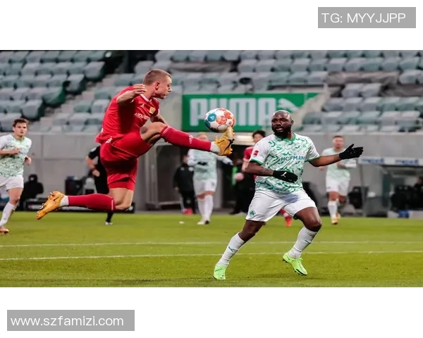 足球明星的独特象征物品展示与背后故事解析